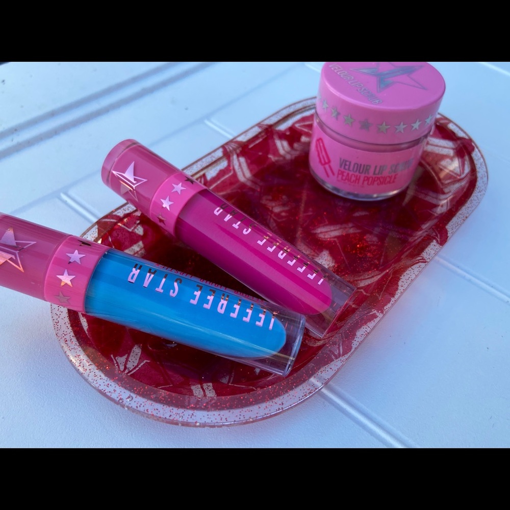 REDRUM Jeffree Star Cosmetics Plate